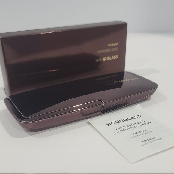 NIB ✅ HOURGLASS (VOLUME III) Ambient Lighting Palette Volume III ✨ BNIB - Picture 7 of 10